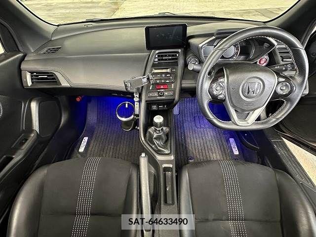 Honda S660 2015-10 308025-1