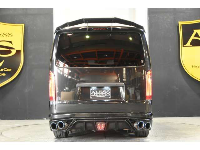 Toyota HIACE VAN 2015-10 4097-8