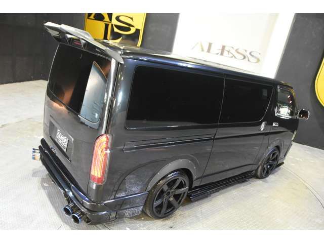 Toyota HIACE VAN 2015-10 4097-1