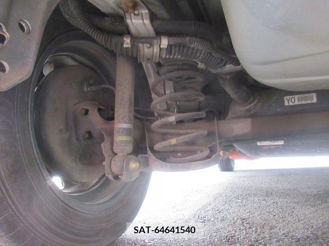 Toyota AQUA 2012-03 382942-29