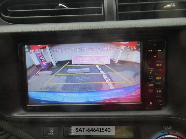Toyota AQUA 2012-03 382942-20