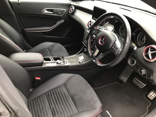 Mercedes Benz CLA-CLASS 2014-12 195751-9