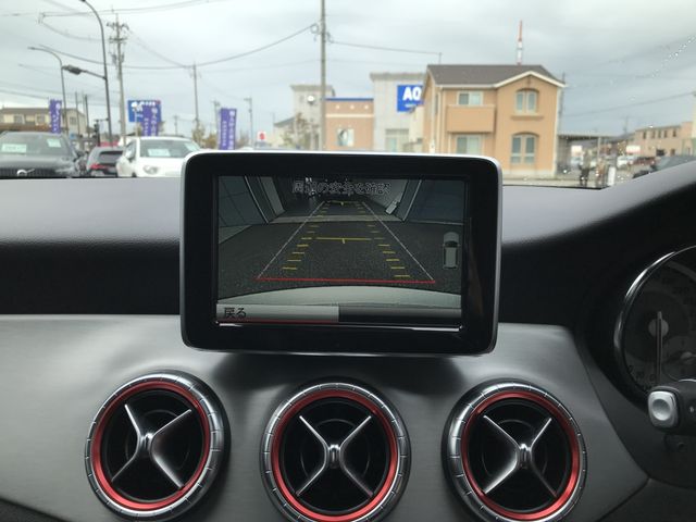 Mercedes Benz CLA-CLASS 2014-12 195751-17