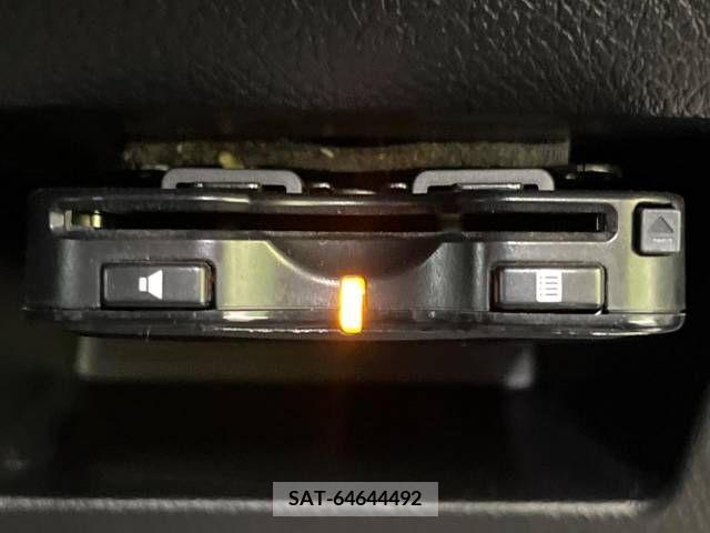 Toyota VITZ 2014-02 288569-5