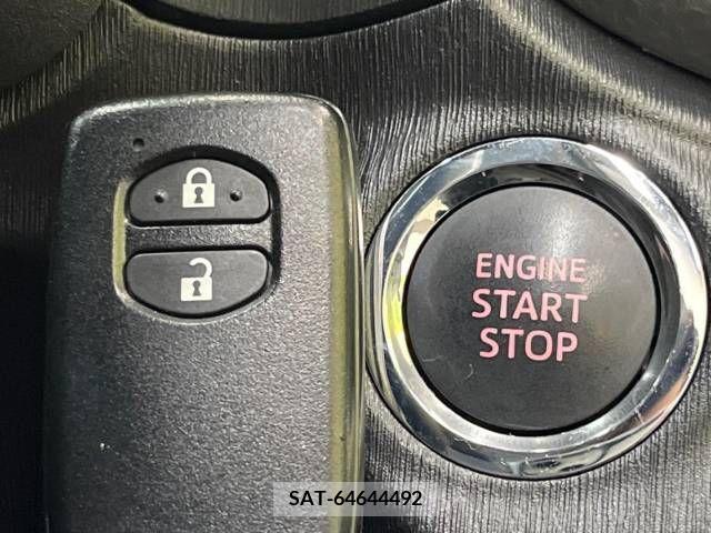 Toyota VITZ 2014-02 288569-4