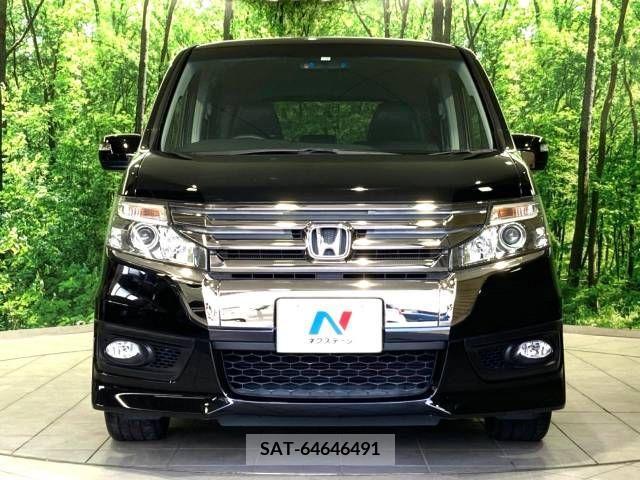 Honda STEP WGN 2014-03 324652-14