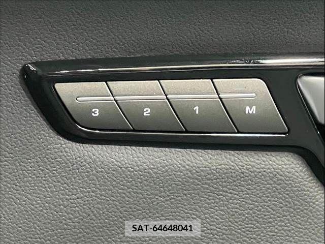 ROVER RANGE ROVER 2017-04 298315-6