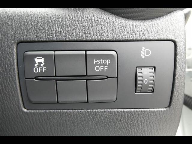 Mazda DEMIO 2016-05 11630-7