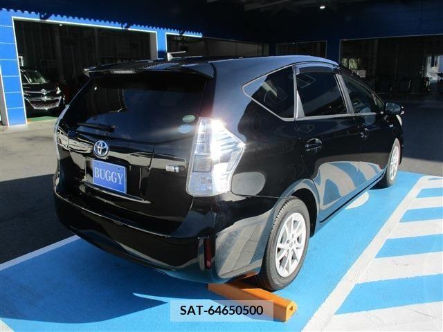 Toyota PRIUS ALPHA 2012-03 216163-4