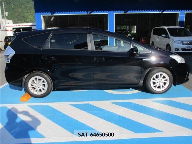 Toyota PRIUS ALPHA 2012-03 216163-3