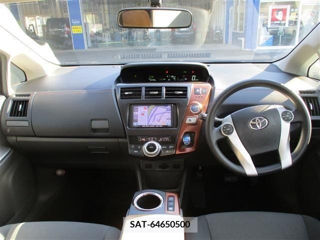 Toyota PRIUS ALPHA 2012-03 216163-11