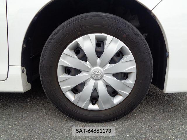 Toyota VOXY 2017-10 373896-29