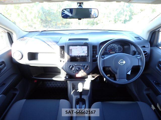 Nissan AD VAN 2016-09 203462-1