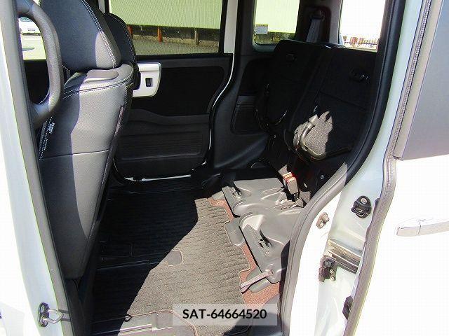 Honda N BOX CUSTOM 2018-05 238304-12