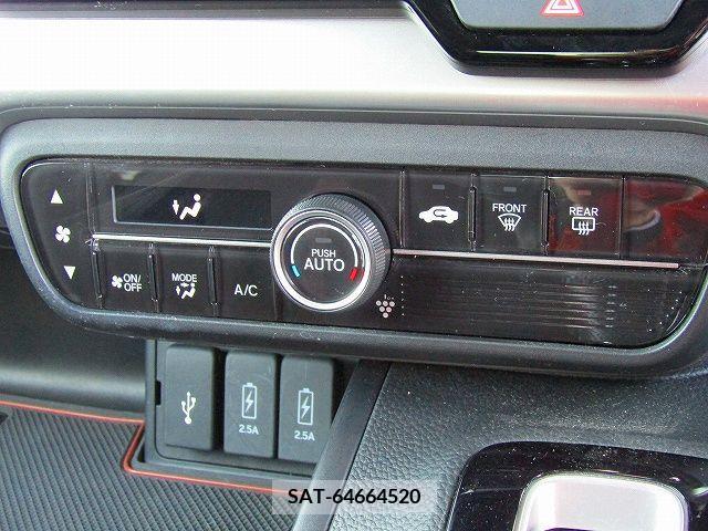 Honda N BOX CUSTOM 2018-05 238304-14