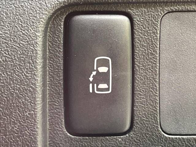 Daihatsu TANTO CUSTOM 2013-04 11010-2