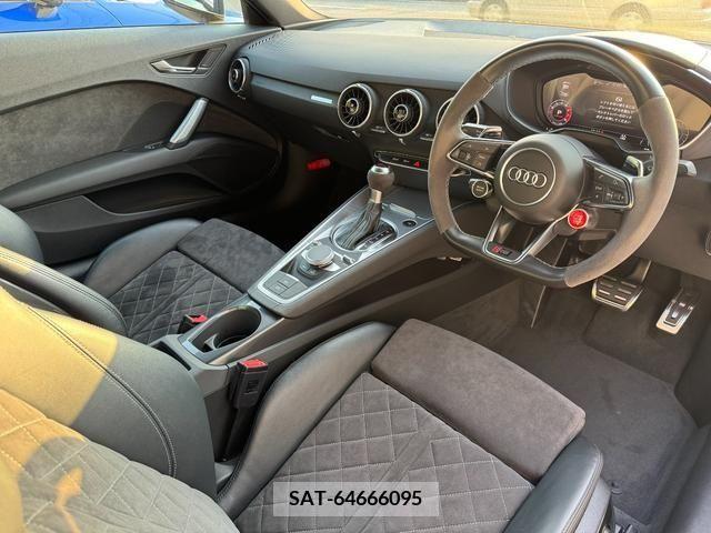Audi TT 2018-05 293128-2