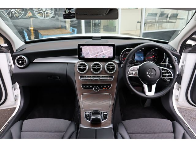 Mercedes Benz C-CLASS 2018-01 186579-4