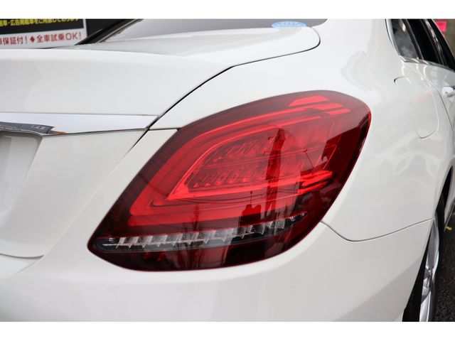 Mercedes Benz C-CLASS 2018-01 186579-22