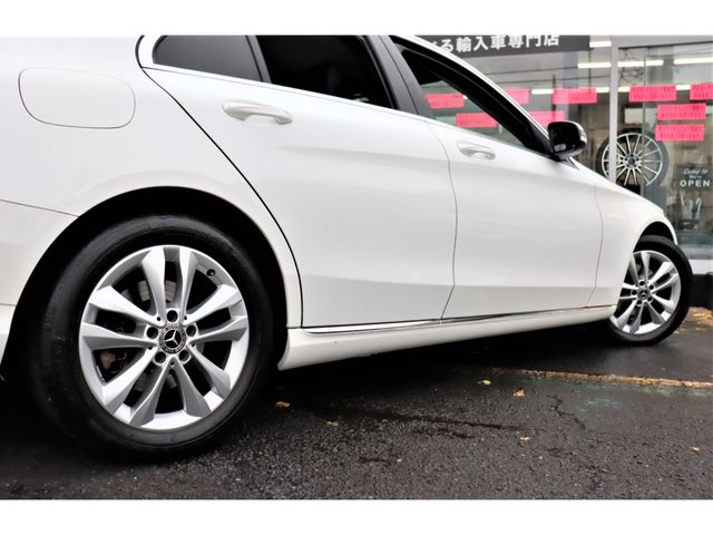 Mercedes Benz C-CLASS 2018-01 186579-24