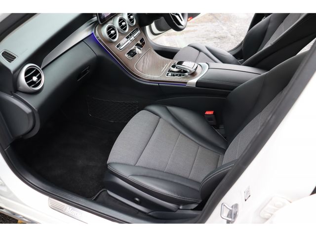 Mercedes Benz C-CLASS 2018-01 186579-5