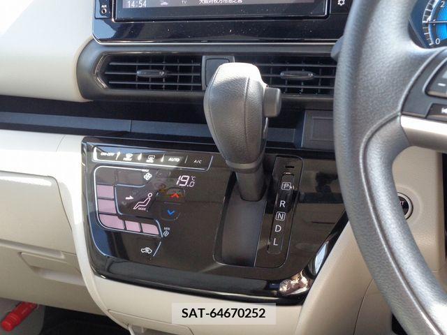 Nissan ROOX 2020-10 297958-14