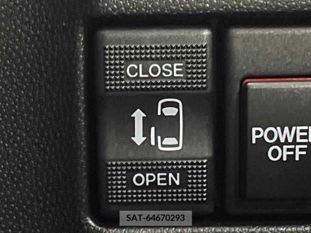 Mazda PREMACY 2011-03 344359-4