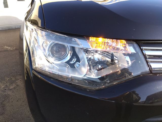 Mitsubishi OUTLANDER PHEV 2013-12 182532-5