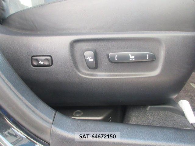 Lexus HS 2017-02 275373-18