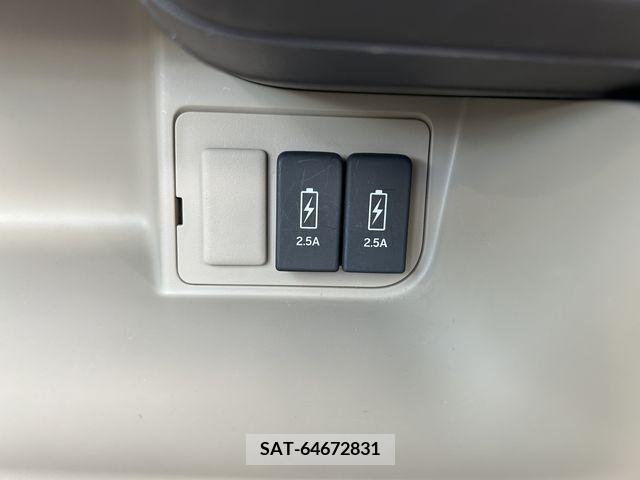 Honda N BOX 2017-11 278585-11