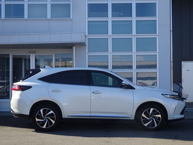 Toyota HARRIER 2017-12 27726-18