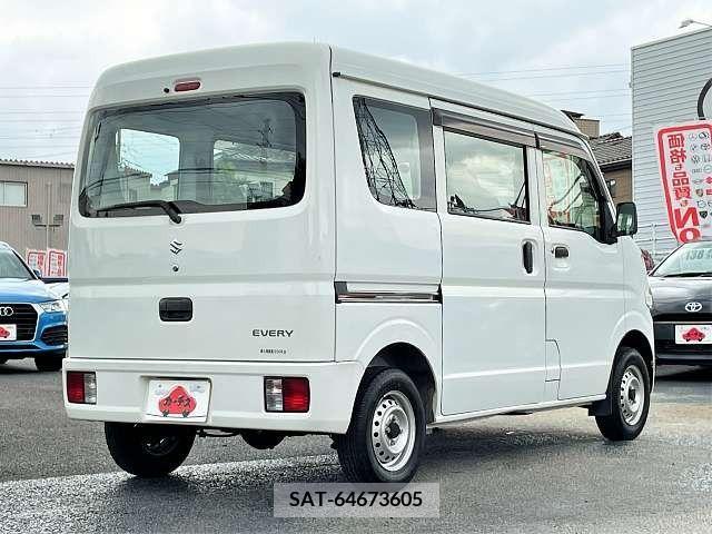 Suzuki EVERY 2015-06 359928-2