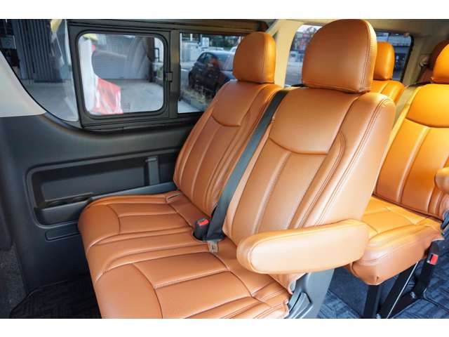 Toyota HIACE WAGON 2023-02 190617-17