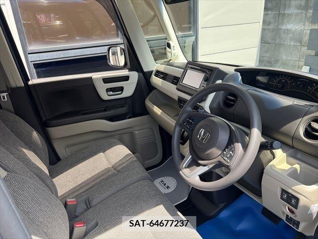 Honda N BOX 2018-02 364587-12