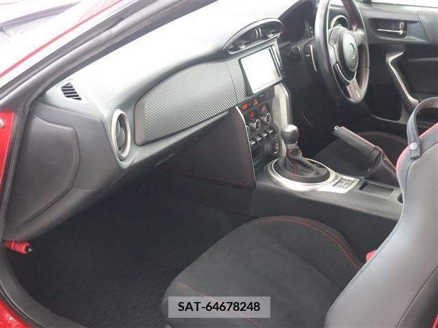 Toyota 86 2016-03 258641-14