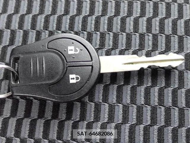 Nissan MARCH 2016-09 372152-20