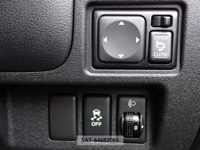 Nissan MARCH 2016-09 372152-6