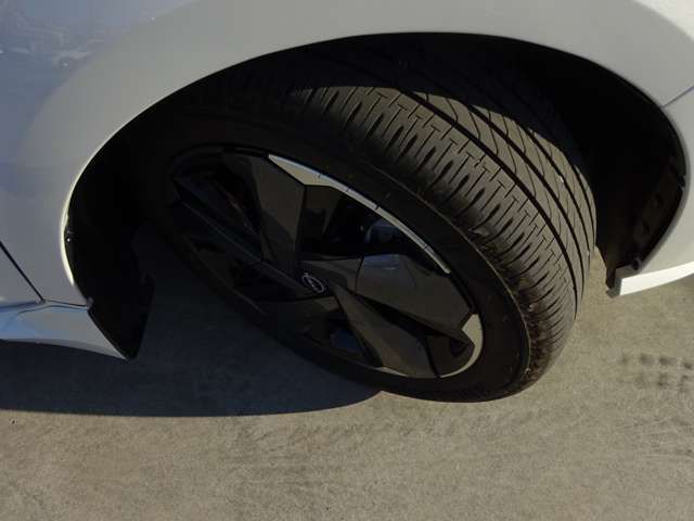 Nissan AURA 2023-06 184106-11