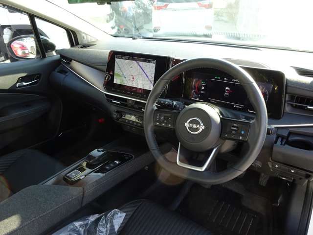 Nissan AURA 2023-06 184106-1