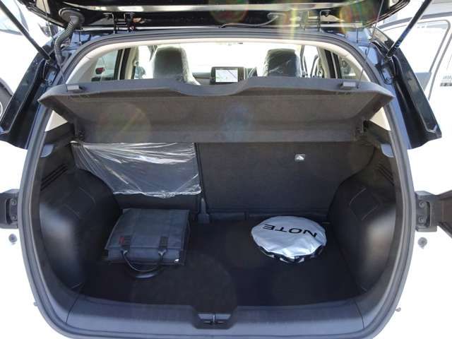 Nissan AURA 2023-06 184106-8