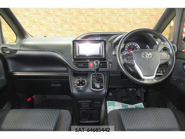 Toyota VOXY 2015-02 321700-2
