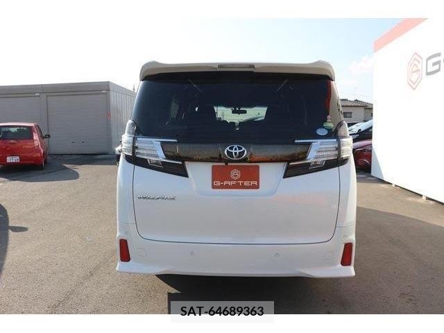Toyota VELLFIRE 2017-07 372364-7