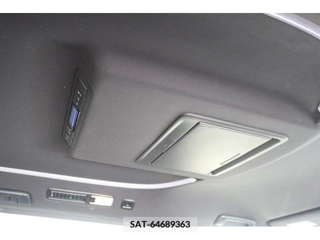 Toyota VELLFIRE 2017-07 372364-4