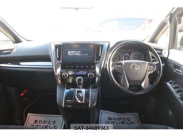 Toyota VELLFIRE 2017-07 372364-15