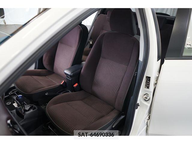 Toyota AQUA 2015-03 387041-25