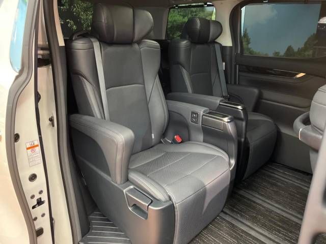Toyota ALPHARD 2021-09 189012-12