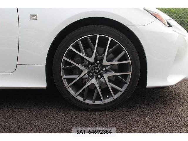 Lexus RC 2015-05 300051-11