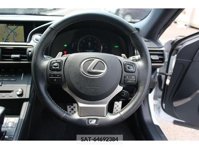 Lexus RC 2015-05 300051-16