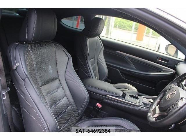 Lexus RC 2015-05 300051-12