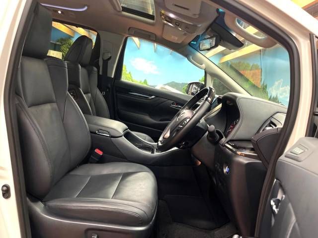 Toyota ALPHARD 2021-12 196684-8